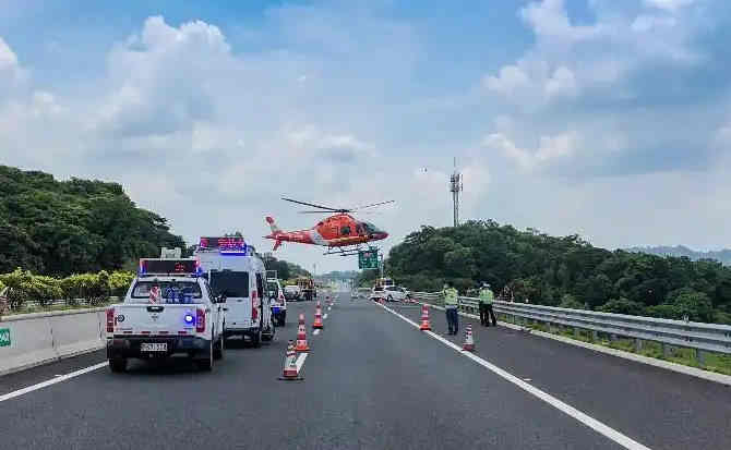 射阳高速公路汽车救援案例